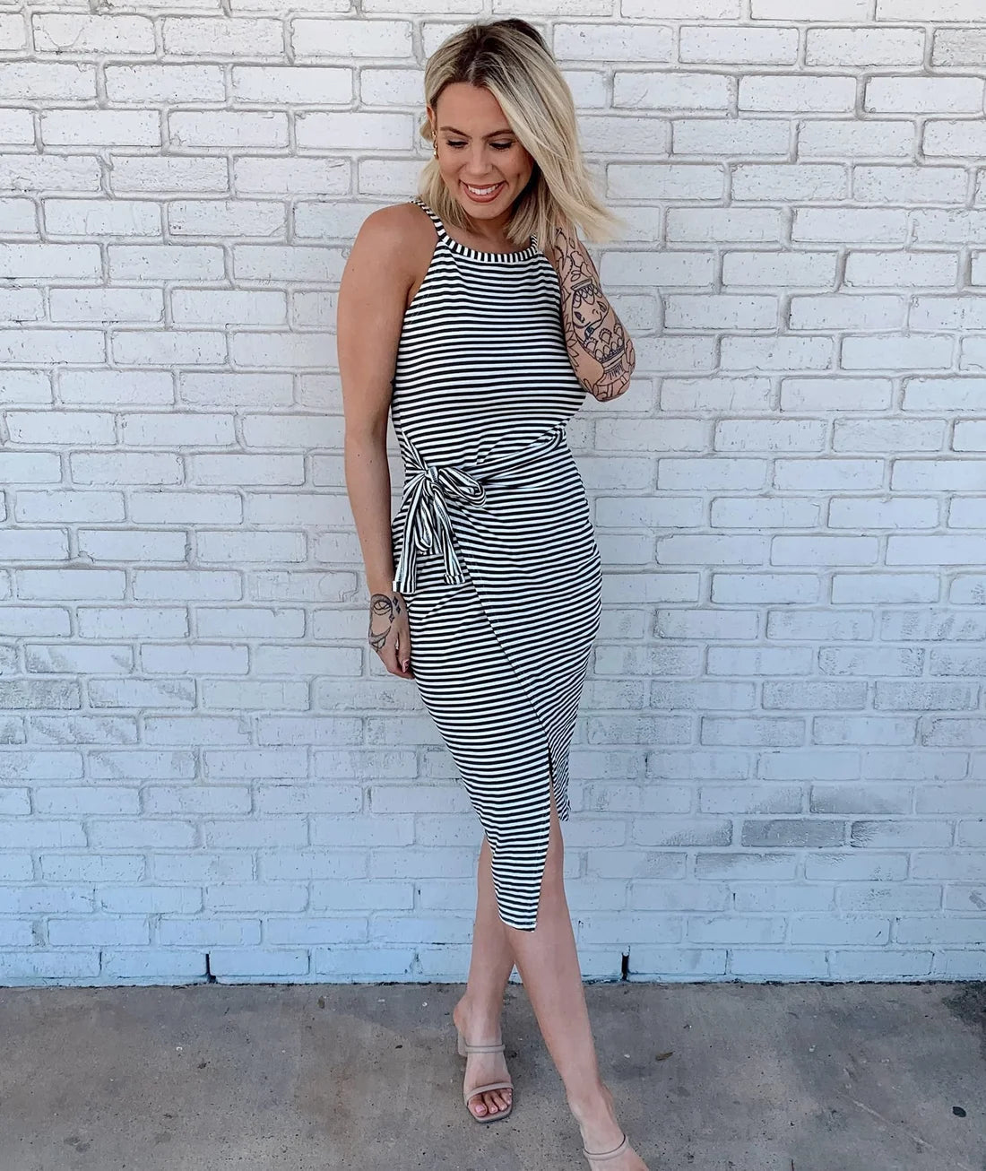 😊Casual Sleeveless Striped Midi Dresses